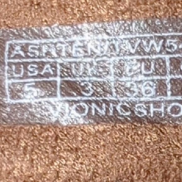 Vionic Weather Resistant Sandals - Brown - Picture 7 of 7